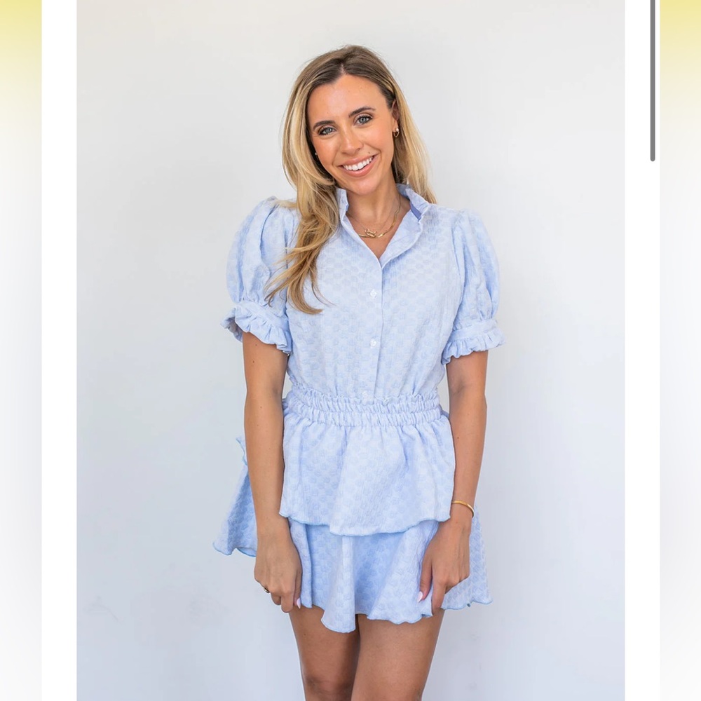 “Love me Not” Puff Sleeve Blouse in Blue Flowers